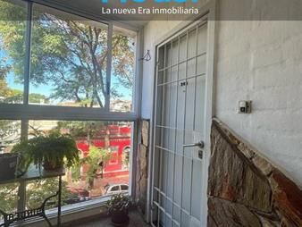 https://web5.gallito.com.uy/apartamento-en-venta-2-dormitorios-a-pasos-de-agraciada-ar-inmuebles-27712948