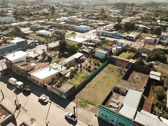 https://www.gallito.com.uy/venta-terreno-en-el-centro-584m2-inmuebles-27155910