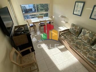 https://web5.gallito.com.uy/luminoso-y-comodo-apartamento-en-edificio-de-la-inmuebles-27657502