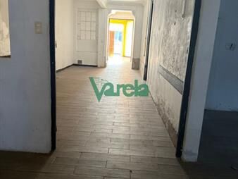 https://web5.gallito.com.uy/venta-casa-5-dormitorios-2-baã±os-garage-3-autos-inmuebles-27616022