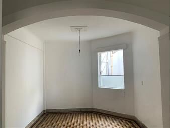 https://web5.gallito.com.uy/apto-c-renta-3-dormitorios-y-servicio-2-baños-escalera-2do-inmuebles-25695348