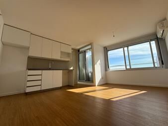 https://web5.gallito.com.uy/venta-1-dormitorio-con-garaje-en-malvin-sky-1301-inmuebles-27722937