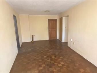 https://web5.gallito.com.uy/venta-apto-la-blanqueada-2-dormitorios-garage-inmuebles-27155459