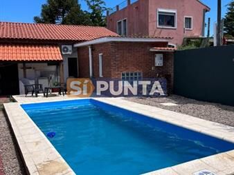 https://web5.gallito.com.uy/casa-en-pinares-inmuebles-27608808