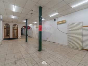 https://web5.gallito.com.uy/ciudad-vieja-calle-sarandi-local-excepcional-522m2-inmuebles-27473811
