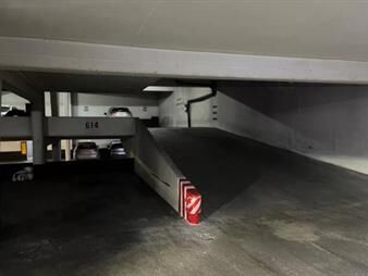 https://web5.gallito.com.uy/cochera-en-venta-ciudad-vieja-ideal-inversion-o-uso-inmuebles-27723268