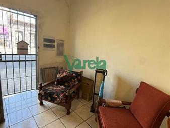 https://www.gallito.com.uy/venta-apartamento-tipo-casa-aguada-sobre-avenida-inmuebles-27657033