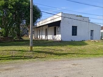 https://web5.gallito.com.uy/casona-antigua-en-las-cercanias-de-los-servicios-inmuebles-27502996
