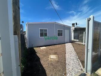 https://web5.gallito.com.uy/alquiler-casa-a-estrenar-de-2-dormitorios-montes-inmuebles-27485044