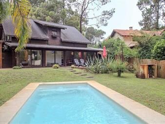 https://web5.gallito.com.uy/venta-importante-y-funcional-casa-en-solanas-inmuebles-26550663
