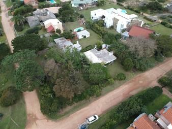 https://www.gallito.com.uy/casa-del-mar-a-pasos-del-mar-tio-tom-inmuebles-27723618