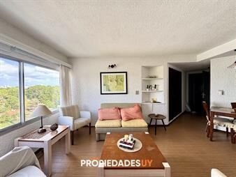 https://web5.gallito.com.uy/apartamento-de-1-dormitorio-en-venta-roosevelt-inmuebles-27149630