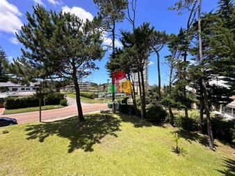 https://web5.gallito.com.uy/en-alquiler-apartamento-de-2-dormitorios-con-parrillero-pro-inmuebles-26669978