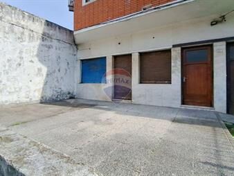 https://web5.gallito.com.uy/venta-casa-local-union-2-dormitorios-y-cocheras-inmuebles-27726514
