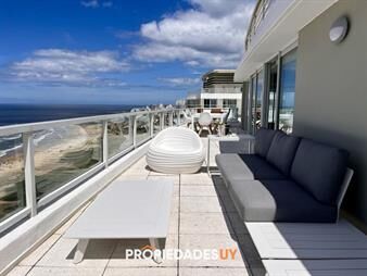https://web5.gallito.com.uy/exclusivo-penthouse-en-primera-linea-en-venta-inmuebles-27726639