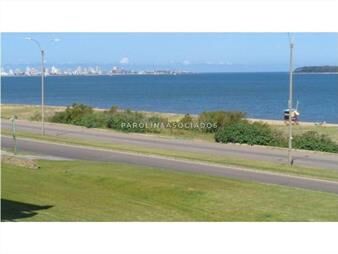 https://web5.gallito.com.uy/apartamento-en-venta-2-dormitorios-en-lumiere-inmuebles-25772276