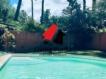 https://web5.gallito.com.uy/hermosa-casa-en-zona-pinares-a-metros-de-la-playa-inmuebles-27479139
