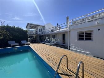 https://web5.gallito.com.uy/casa-en-la-barra-la-barra-inmuebles-27353416