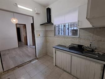 https://web5.gallito.com.uy/casa-ph-el-frente-independiente-con-entrada-de-auto-pati-inmuebles-27723209