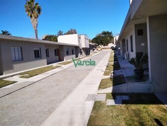 https://web5.gallito.com.uy/estrene-casa-en-alquiler-carrasco-2-cochera-inmuebles-27727089