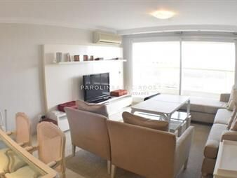 https://web5.gallito.com.uy/apartamento-de-3-dormitorios-en-le-jardin-punta-inmuebles-16906352