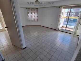 https://www.gallito.com.uy/apartamento-en-alquiler-2-dormitorios-1-baño-inmuebles-27726878