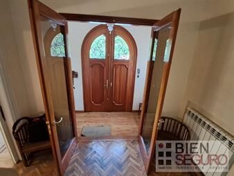 https://web5.gallito.com.uy/hermosa-residencia-en-parque-batlle-impecable-estado-inmuebles-26380803
