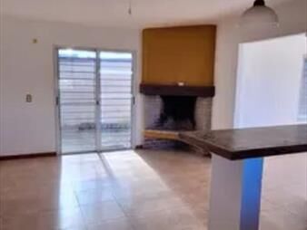 https://web5.gallito.com.uy/casa-en-alquiler-3-dormitorios-1-baã±o-garaje-inmuebles-27717227