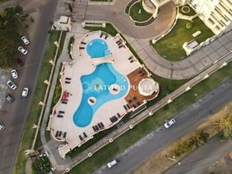 https://web5.gallito.com.uy/apartamento-esquinero-en-le-jardin-3-suites-mas-inmuebles-26165703