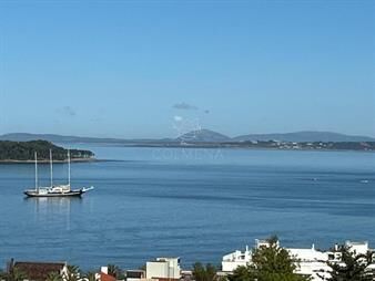 https://web5.gallito.com.uy/apartamento-en-el-corazon-de-gorlero-consulte-inmuebles-27727307