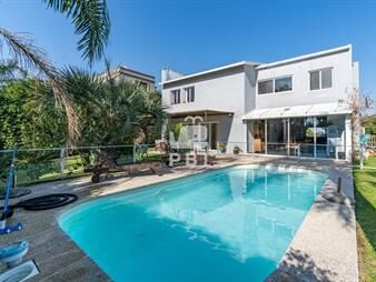 https://web5.gallito.com.uy/alquiler-temporario-de-casa-5-dormitorios-en-tio-tom-punta-inmuebles-27479078