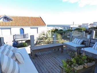 https://web5.gallito.com.uy/vende-apartamento-de-3-dormitorios-en-la-barra-montoya-inmuebles-27727887