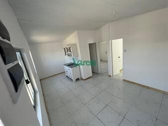 https://web5.gallito.com.uy/alquiler-casa-a-estrenar-de-2-dormitorios-montes-inmuebles-27730887