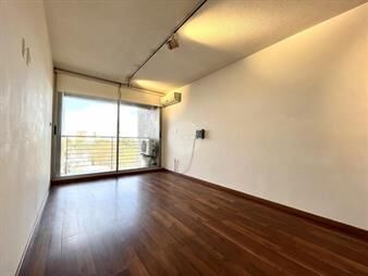 https://web5.gallito.com.uy/apartamento-en-alquiler-de-un-dormitorio-y-cochera-en-parqu-inmuebles-27731032