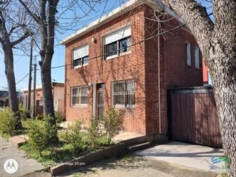 https://web5.gallito.com.uy/alquiler-anual-casa-3-dormitorios-en-maldonado-inmuebles-27731172