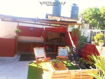 https://web5.gallito.com.uy/casa-en-venta-3-dormitorios-1-baã±o-y-azotea-con-inmuebles-23365376