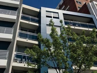 https://web5.gallito.com.uy/venta-apartamento-agraciada-y-suarez-un-dormitorio-y-terr-inmuebles-27731297