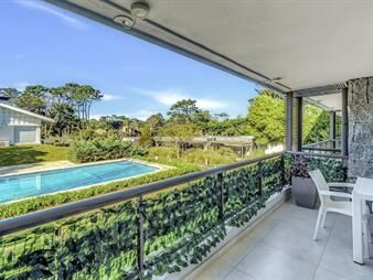https://web5.gallito.com.uy/venta-apto-en-punta-del-este-con-parrillero-inmuebles-27468815