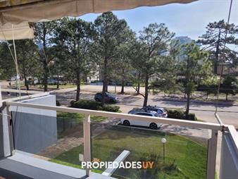 https://web5.gallito.com.uy/apartamento-en-hermosa-zona-con-bajos-gastos-inmuebles-27731384