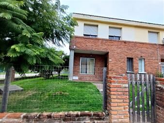 https://web5.gallito.com.uy/oportunidad-casa-en-venta-en-carmelo-3-habitaciones-inmuebles-27731542