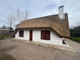 https://web5.gallito.com.uy/muy-calida-cabaña-2-dormitorios-medanos-de-solymar-alquile-inmuebles-27731559