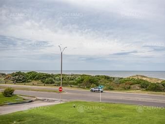 https://web5.gallito.com.uy/venta-apartamento-dos-dormitorios-playa-brava-inmuebles-27155296