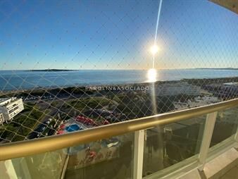 https://web5.gallito.com.uy/apartamento-en-venta-de-3-dormitorios-en-le-punta-inmuebles-22491540