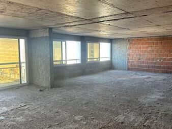 https://www.gallito.com.uy/venta-gran-apartamento-barrio-tres-cruces-inmuebles-27738333
