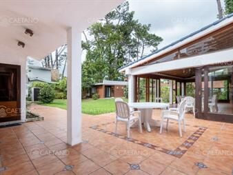 https://web5.gallito.com.uy/venta-casa-playa-mansa-punta-del-este-inmuebles-25675170