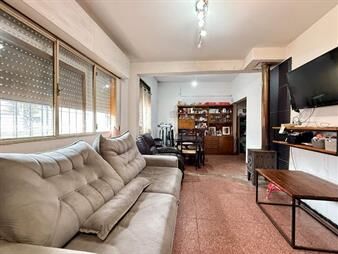 https://web5.gallito.com.uy/venta-casa-3-dormitorios-y-terreno-villa-española-inmuebles-27738818