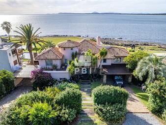 https://web5.gallito.com.uy/casa-en-venta-lomo-de-la-ballena-4-dormitorios-inmuebles-26504475