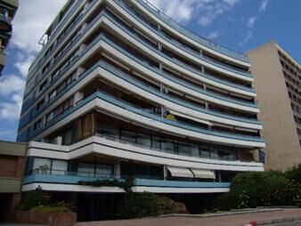 https://web5.gallito.com.uy/frente-al-puerto-soñada-vista-inmuebles-27739186