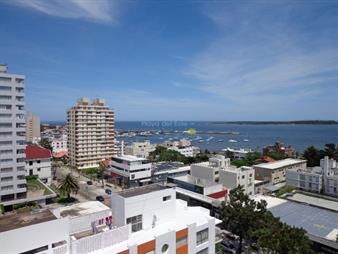 https://web5.gallito.com.uy/reciclado-con-vista-al-puerto-inmuebles-27739251