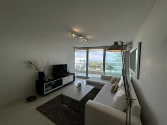 https://web5.gallito.com.uy/moderno-apartamento-en-a-pasos-de-la-mansa-inmuebles-27739425